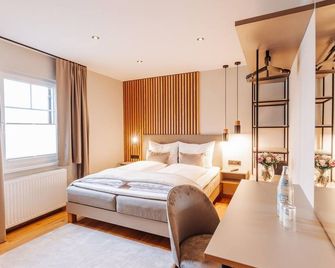 Doppelzimmer Komfort - Pension Linder - Seeboden - Habitación