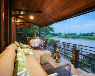 Cattani's Riverside Home - Ayutthaya - Balkon