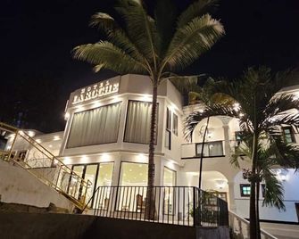 Hotel La Roche - Brazzaville - Edificio