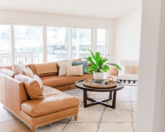 Luxury Designer Home on Golf Course - Chico - Stue
