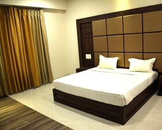 Hotel Golden Fortune - Azamgarh - Habitación