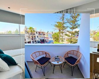 Living Boutique Apartments Adults Only - Ayia Napa - Balkon