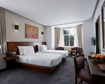 Galway Heights Hotel - Nuwara Eliya