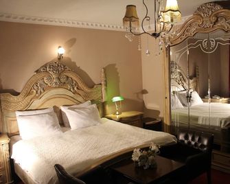 Hotel Adria - Pristina - Quarto