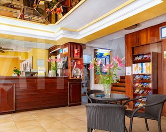 Hotel Tropical - Пуерто-де-ла-Крус - Рецепція