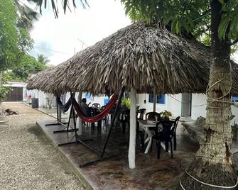 A Gem Hidden in Colombian Coast | 5 Min from the beach! - Tolú - Patio