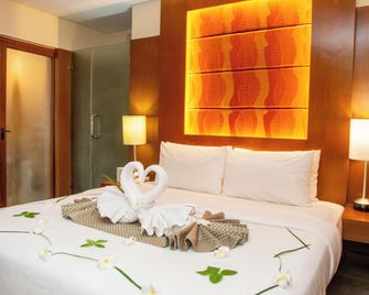 Crown Regency Beach Resort - Boracay