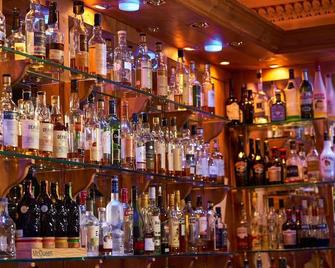 Poppies Hotel - Callander - Bar