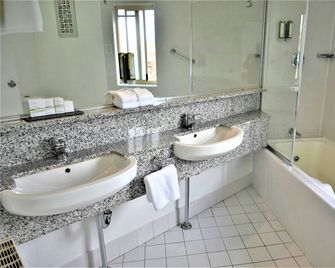 Grand Country Lodge Motel - Mittagong - Bad