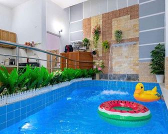 Windy Villa, Bai Sau, Vung Tau, Vietnam, with Swimming Pool - Vung Tau - Piscina