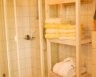 Ferienwohnung Freißl - Wildsteig - Bathroom