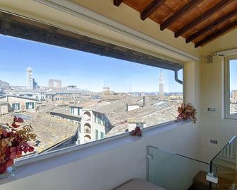 Rinidia - Siena Centro - Siena - Balcón