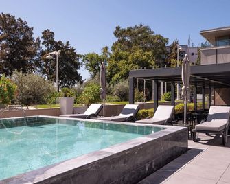 Vila Gale Opera - Lisbon - Pool