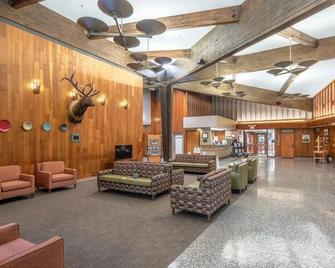 Jenny Wiley State Resort Park - Prestonsburg - Lobby