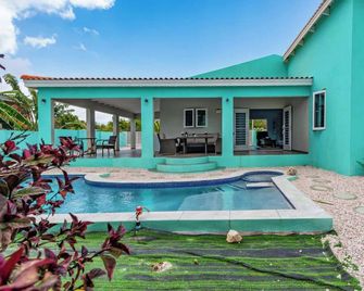 Villa Maya - Barber - Piscina