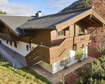 Landhaus Eichenhof - Saalbach - Gebäude