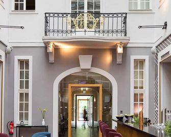 Art'otel Berlin Mitte - ברלין - בניין