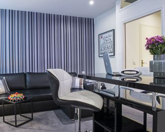 Hotel Villa Boheme - Paris - Living room