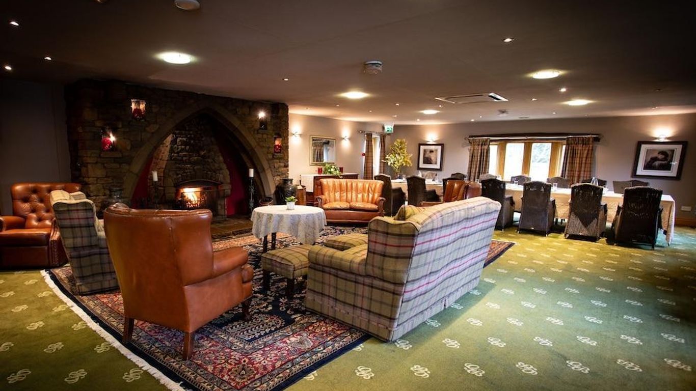 Gibbon Bridge Hotel