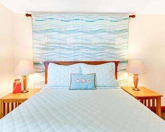 Whale Song Condo #29 - Moclips - Bedroom