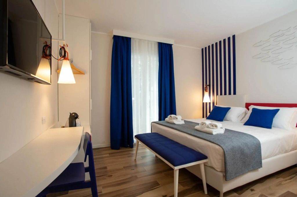 Hotel Villa Eugenia - 3 Stelle Superior con Private SPA e Piscina