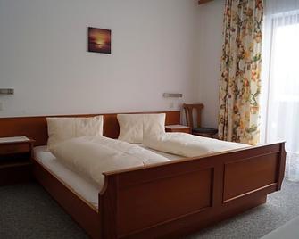 Bauernhof Grieslehen - Leogang - Schlafzimmer