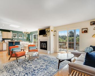 Condra Cove - Copalis Beach - Living room