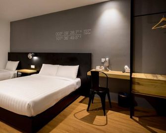 H Boutique Hotel Xplorer Kota Damansara - Petaling Jaya - Bedroom