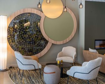 Hôtel Mercure Auxerre Autoroute Du Soleil - Appoigny - Bar