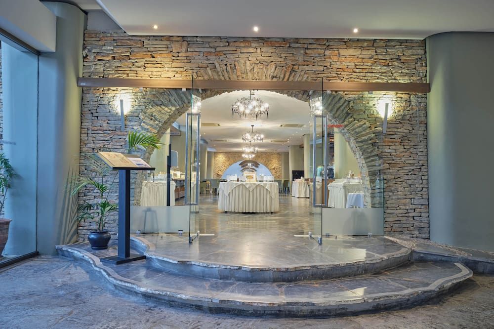 Sitia Beach City Resort & Spa