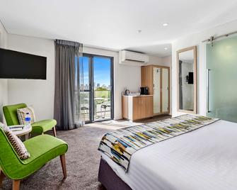 Metro Hotel Perth - South Perth - Bedroom
