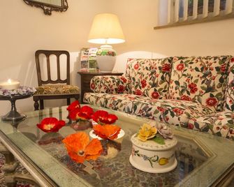 ألبرجو تريه دونزيل - سينا - غرفة معيشة