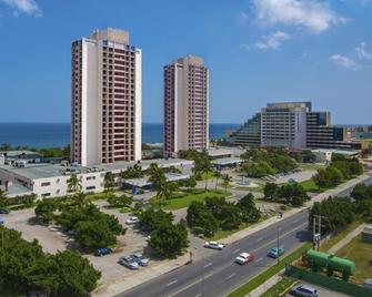 Hotel Neptuno - Tritón - Havana - Outdoors view