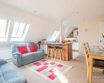 Happy Dayz - Swanage apartment - Swanage - Living room