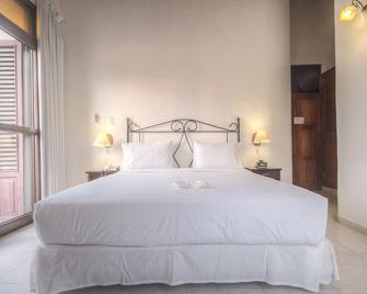 Hotel Monterrey - Cartagena - Bedroom
