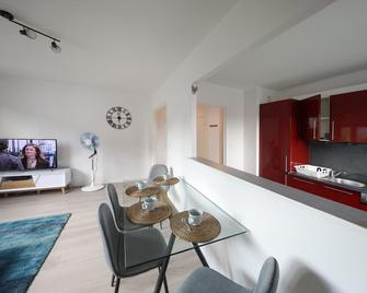 L'étoile Du Nord - 1 Parking Gratuit - Colmar - Sala de estar