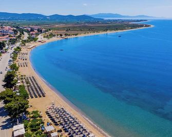 Philoxenia Hotel - Psakoudia - Playa
