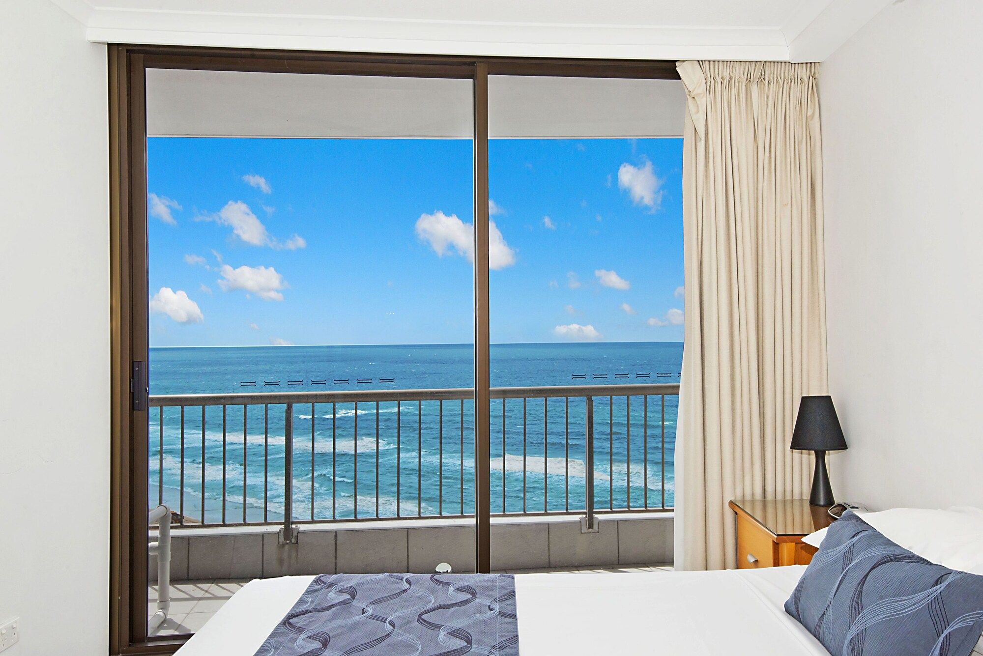 Surfers International Apartments - Surfers Paradise