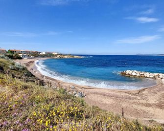 Gorgeous Apartment In Sanary-Sur-Mer - Sanary-sur-Mer - Strand