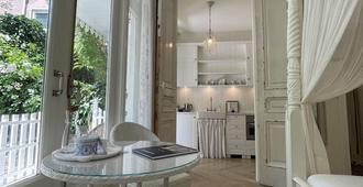 Bed and Breakfast Amsterdam - Άμστερνταμ - Κουζίνα