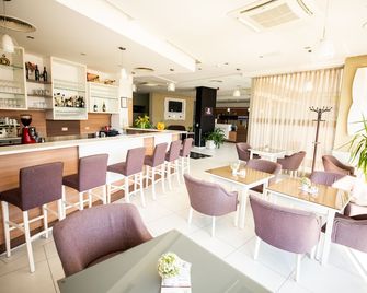 海爾採格酒店 - Medjugorje - 酒吧