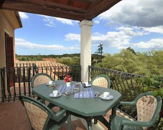 Residenza Lu Fraili - San Teodoro - Balcony