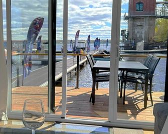 Yacht Club de Trois-Rivières 1 - Maison flottante - Trois-Rivières - Balcón