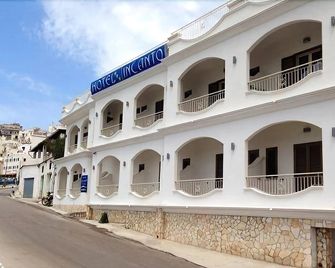 Hotel Incanto - Peschici - Gebäude