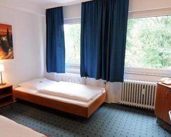 Waldhotel Unterbach - Düsseldorf - Schlafzimmer
