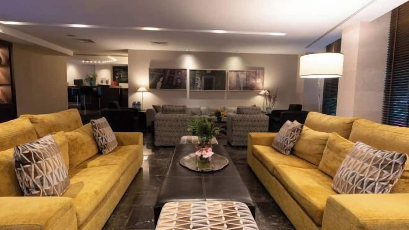 فندق أثينا غيت