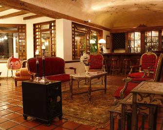 Uzhupud Garden Hotel & Lodge - Paute - Restaurante