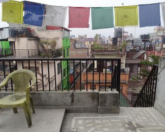 Green House Lodge - Kathmandu - Balcony