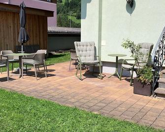Eschenhof Bed & Breakfast - Kaprun - Patio