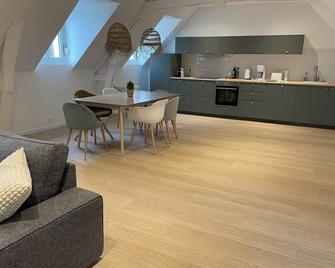 Family Loft à 4 min du Zooparc de Beauval - Châteauvieux - Cuisine